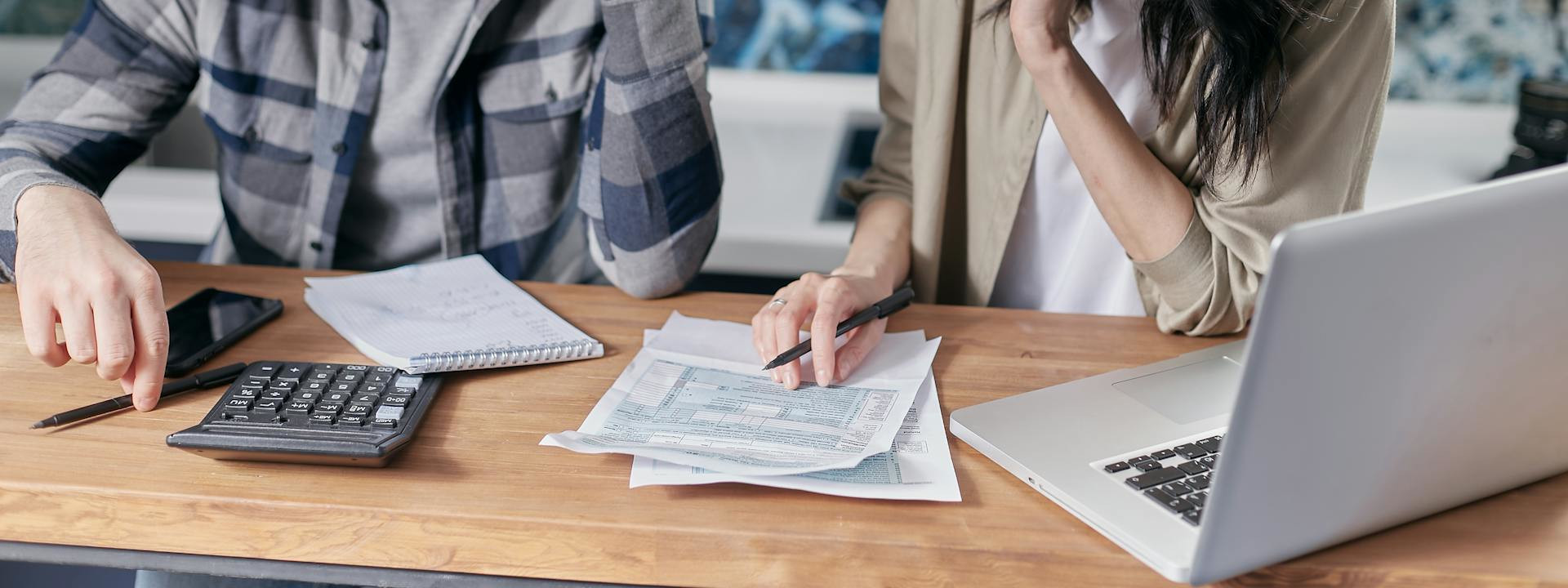 "Oltre il debito": on air il podcast per capire il sovraindebitamento e agire