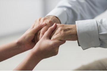 Contributi economici straordinari per assistenti familiari